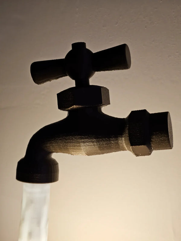 Aqua Illusion Table Lamp